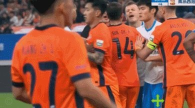 邝兆镭5.7分引争议，球迷辩护背后是怎样的盲目？