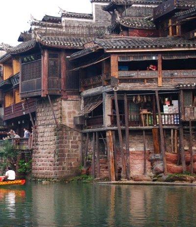 凰家看台｜邹市明复出，图啥？