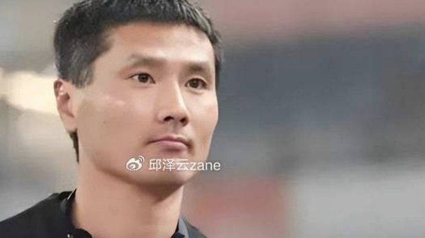 体坛：邵佳一早就关注到赵松源；本期国足选人兼顾未来考量