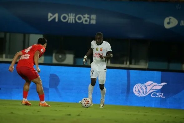 安佩姆抢点破门！海港1-0小胜大田